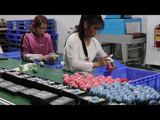 Make sure you finish it: the bath bomb manufacturing process is in our factory