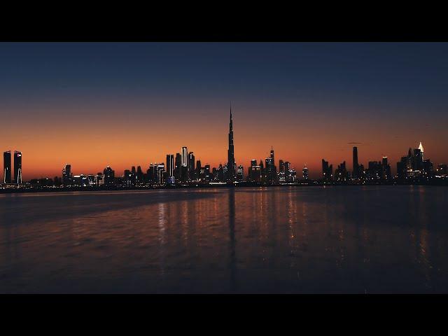 Drone tour over futuristic Dubai - Virtual Travel