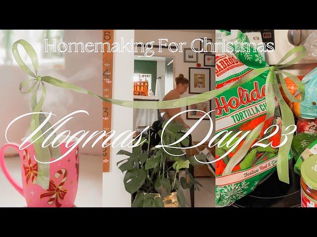  Vlogmas Day 23: Cozy Homemaking for Christmas + Christmas Eve Dinner Plans ALDI Haul Under $200!