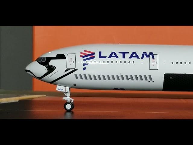 JC Wings 200 LATAM Brasil B777-300ER(Special Commemorative Star Wars:Galaxy Edge Livery)Review (FHD)