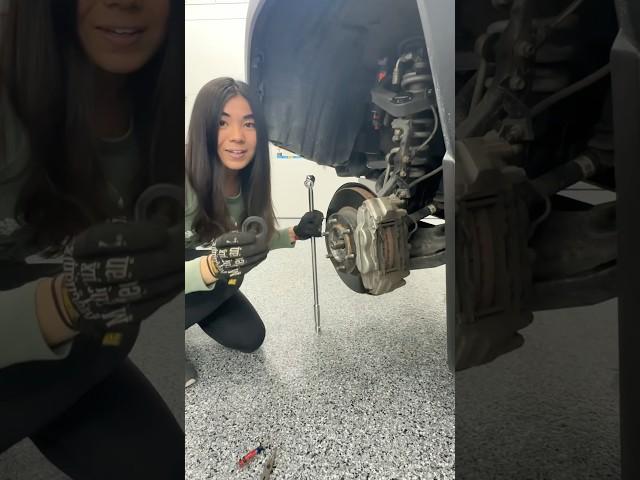 How to remove a Toyota Axle Nut…