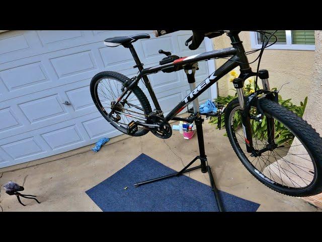 Turning Used Bikes Into Cash | Side Hustles | Flipping Bikes Prt.2 | Trek 820 | Bicycle Hacks / Tips