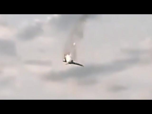  Russian TU-22M Bomber Downed Over Russia - Ukraine Claims Responsibility • Russia Denies