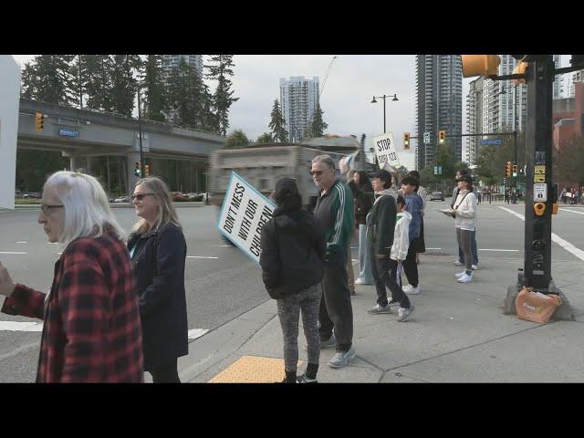 Duelling rallies on SOGI held across Canada