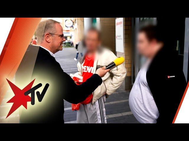 Menschen vor dem Jobcenter Arbeit anbieten: Das stern TV-Experiment | stern TV