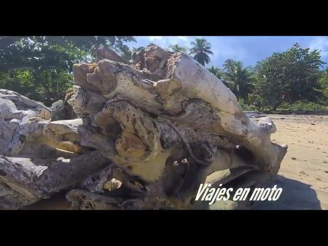 playa el Manglito Baracoa 2022