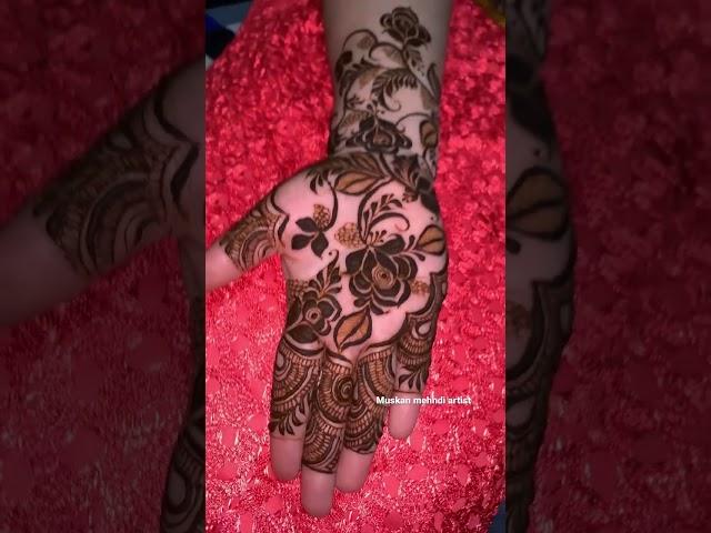 Muskan mehndi artist