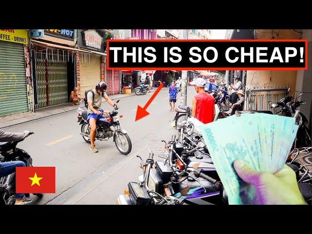 Buying the CHEAPEST motorbike in Vietnam | Motorbiking Vietnam #2