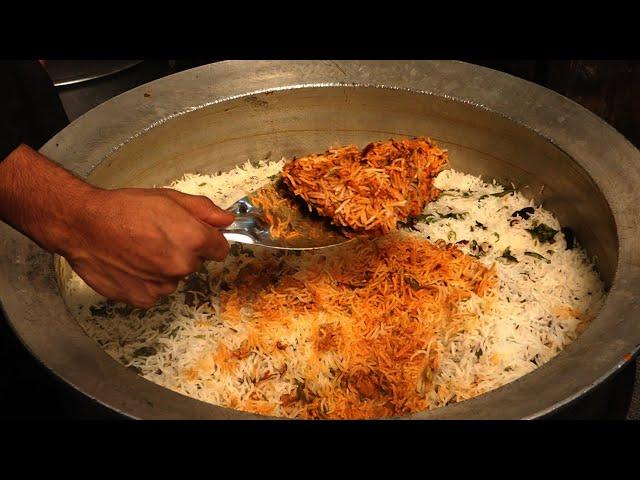 WORLD FAMOUS HYDERABAD CHICKEN BIRYANI | Restaurant Style Biryani | Food Hungers