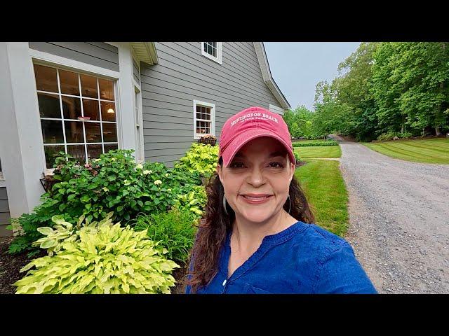 Lush, Color-Filled Rainy Day Garden Tour