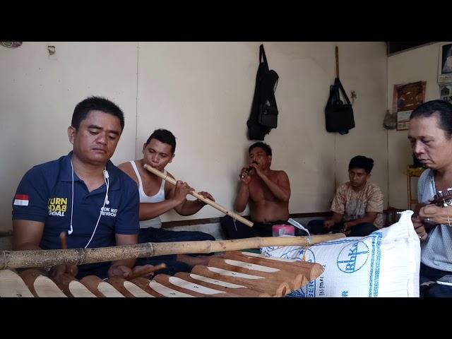 Didang-didang gondang hasapi