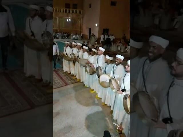 مقطع لي كيبحت عليه الجميع ..يساد واول اوى ساك مايد اوفيغ ايتمازيرتينو كولو لان...