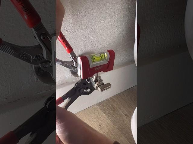 replacing an angle stop on copper pipe #plumber #plumbing