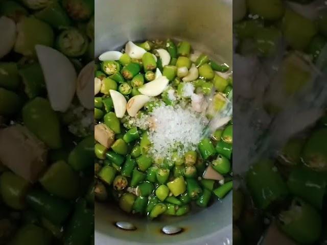 Green chilli sauce