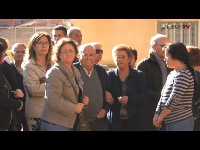 Una multitud de vecinos y amigos despiden en El Salobral a la segunda de las víctimas