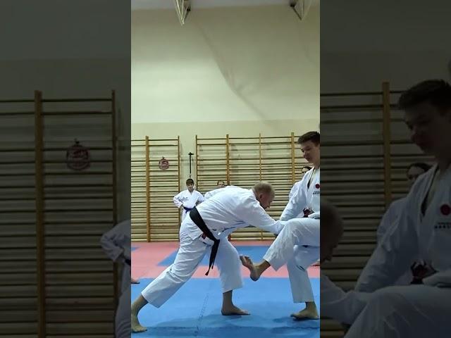 Kihon: elbow down, weight down