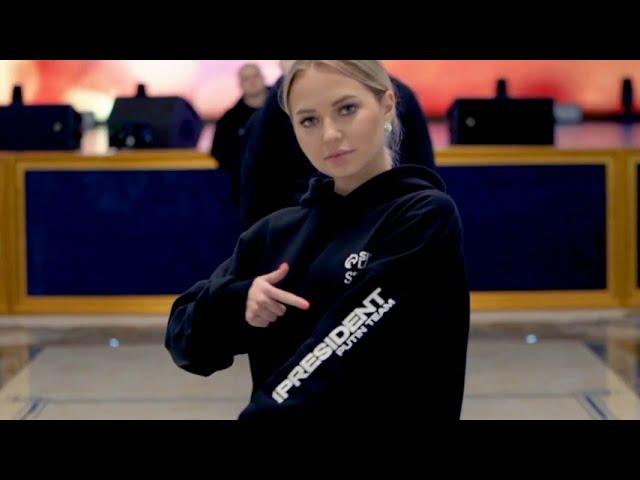 Алексей Коробейников: Мирные люди (Сл./муз. Алексей Коробейников )