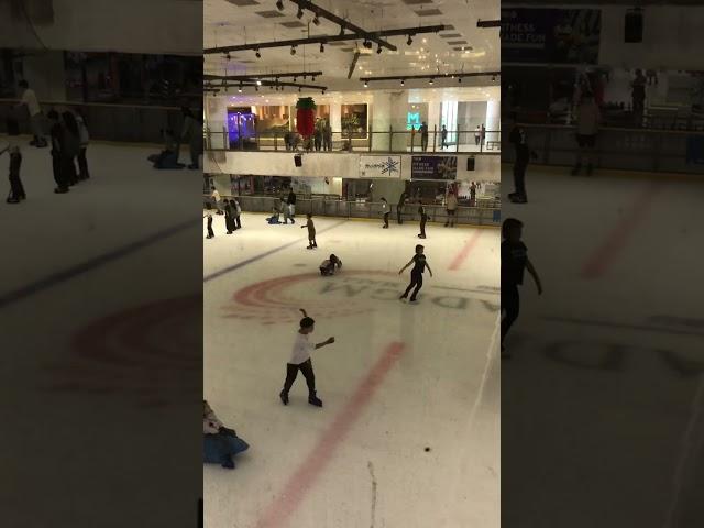 Ice Skating in Paradigm Mall #shorts #asmrvirtualtour #johorbahru #iceskating #yrgojalan