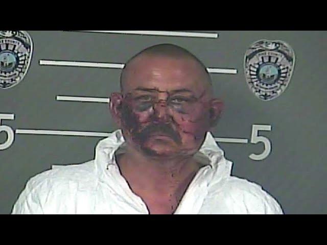 Man accused of killing 3 Kentucky police officers dies in jail