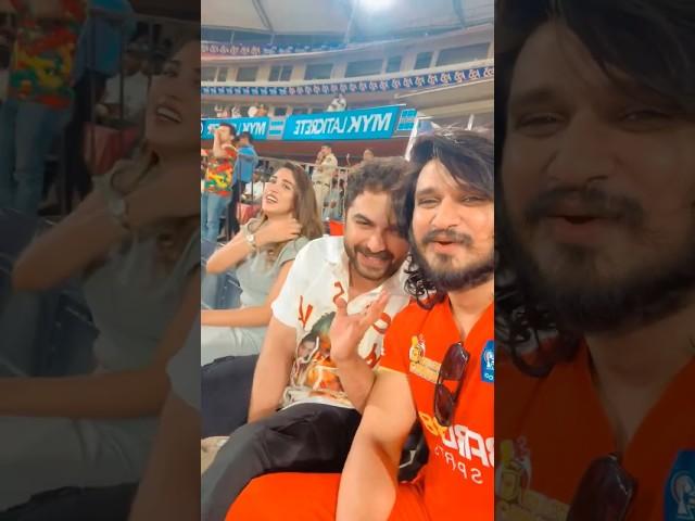 Actor #Vishwaksen and #ChandiniChowdary fun with #Nikhil at Telugu Warriors CCL match | Gulte.com