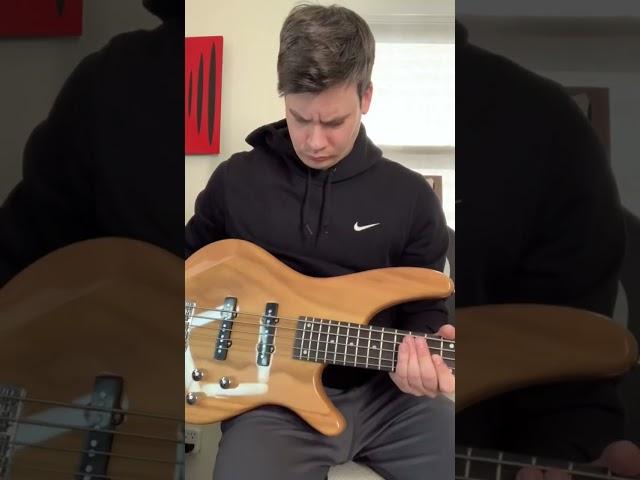 Guitarist picks up bass guitar for first time  #guitarhero  #guitarlesson  #guitar #wonderwall