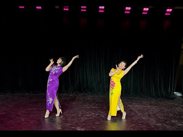 旗袍舞 Qipao Dance: 秋水伊人 Beauty in My Eyes Dayton Qipao Troupe