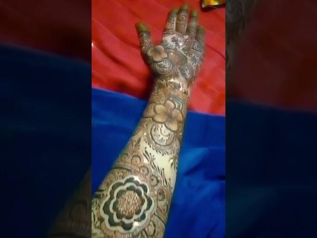 #muskan#mehndi #artist #hennamehndidesignshennaart ️️#youtubeshorts #dubaimehandidesigns 