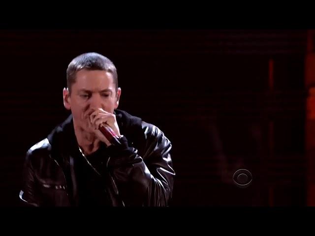 Love the way you lie , I need a doctor (Live) Full HD - Eminem ft Rihanna , Dr.Dre , Skylar