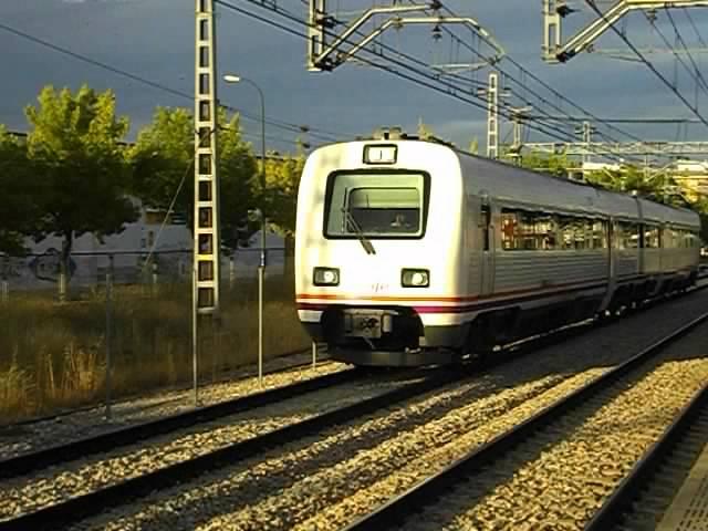 Renfe 594 reformado