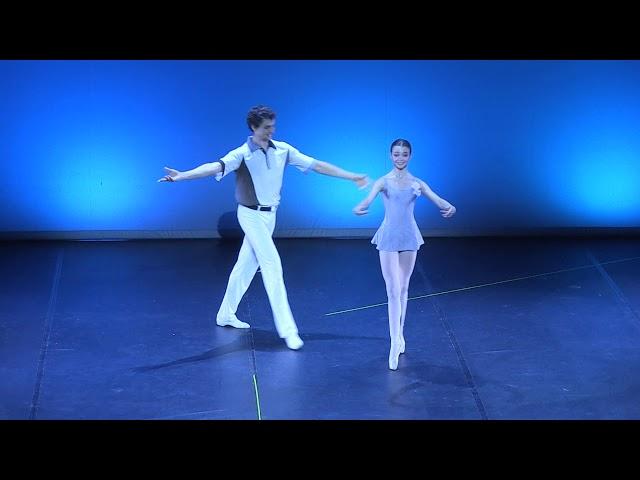 Valse: Elisabetta Fasoglio & Marat Shemiunov (primer bailarín Teatro Mikhailovsky)