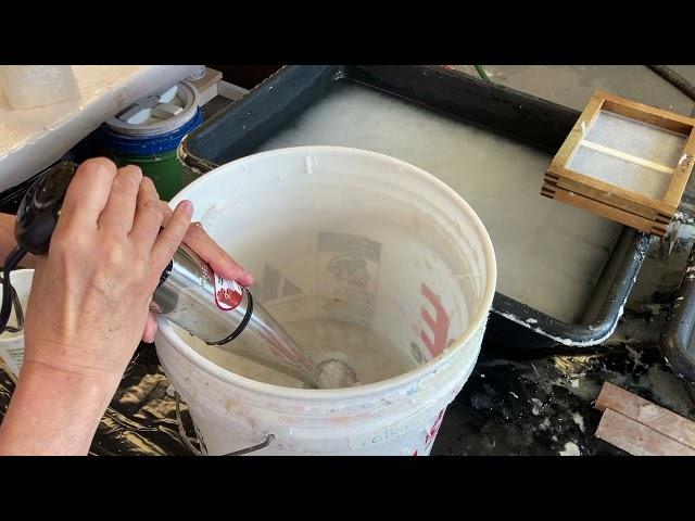 Papermaking Tip: Reconstituting Paper Pulp