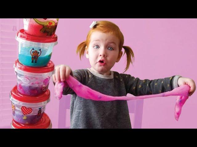 DIY VALENTiNE'S DAY SLIME!!  Adley makes and delivers a ton of slimes to all of her Friends!