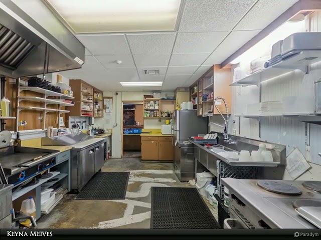 Homes for Sale - 410 E Main Street, Rogue River, OR