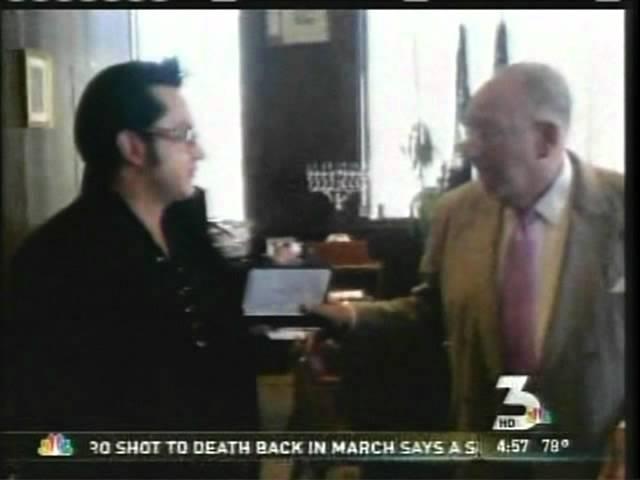 Mayor Oscar B. Goodman presents Jesse Garon Official Elvis of Las Vegas  last key to City