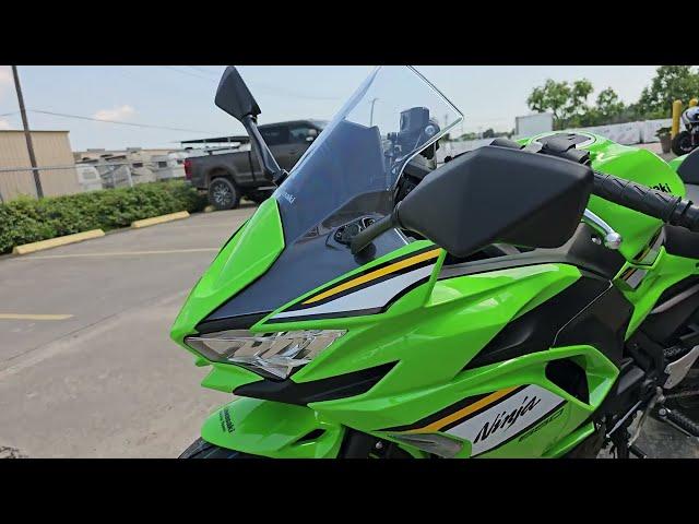 2025 KAWASAKI NINJA 650 ABS KRT EDITION WALK-AROUND