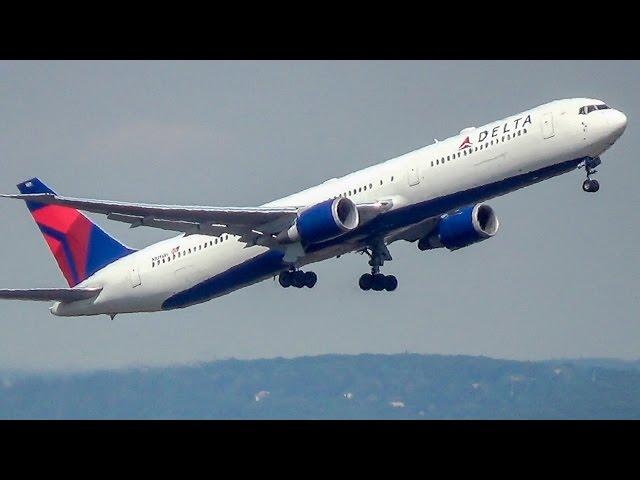 Delta Airlines Boeing 767-400 takeoff in Frankfurt! (Full HD!)