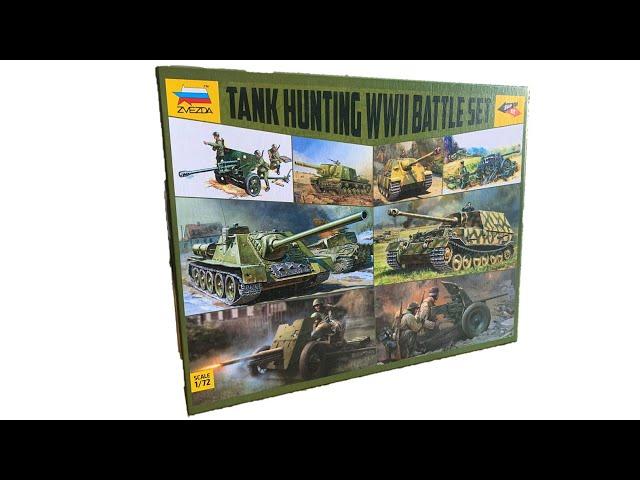 Unboxing Zvezda 5204  1/72 Tank Hunting WWII Battle Set