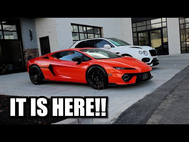 BUYING A NEW LAMBORGHINI!!