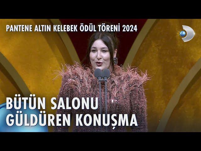 En İyi Dijital Kadın İçerik Üretici: Yasemin Sakallıoğlu - Pantene Altın Kelebek Ödül Töreni 2024