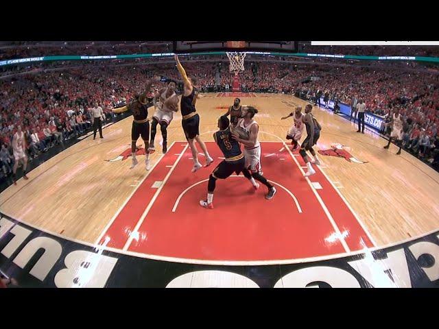 Derrick Rose’s Most Jaw-Dropping Acrobatic Finishes