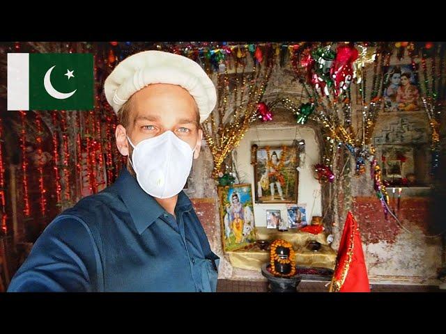 Visiting a Working SHIVA TEMPLE in Pakistan  (Shivala Teja Singh Mandir)