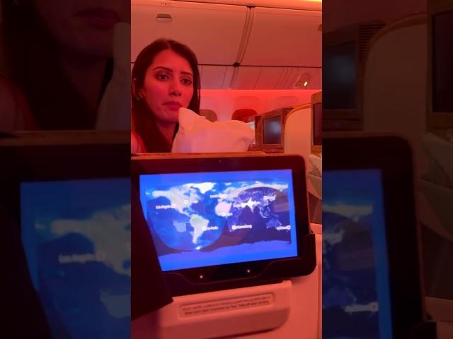 Business Class Flight Ka Fayda ️ #neetubisht #comedy #trendingonshorts #trending #lakhneet