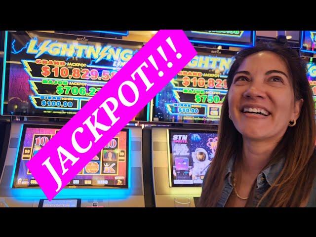 EPIC BONUS LINE HITS!!!  #slots #jackpot #handpay #winner #lightninglink