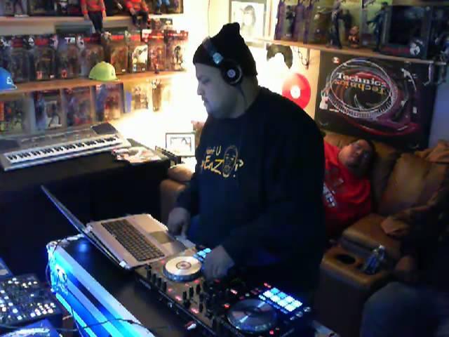 Dj Deeon  on GrooveParlorRadio