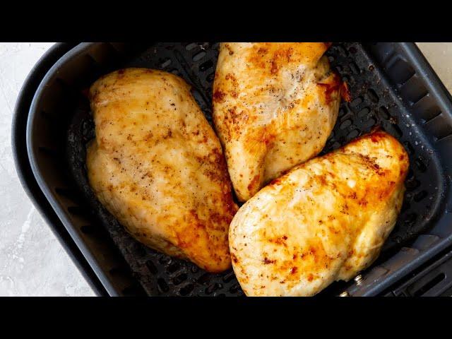 Juicy Air Fryer Chicken Breasts