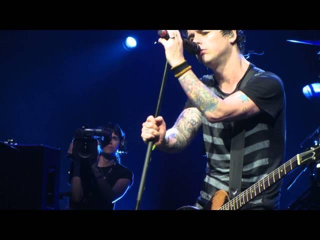 GREEN DAY LIVE MONTREUX JAZZ BRUTAL LOVE