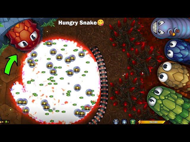 LİTTLE BİG SNAKE.İOWORLD Biggest Snake PARTY ever trolling people Funny Moments