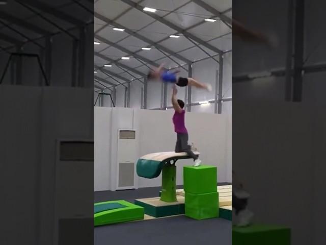 VT: 2016 Hong Un Jong (PRK) VTTriple twisting yurchenko #gimnastics #viral #gymnast #reels