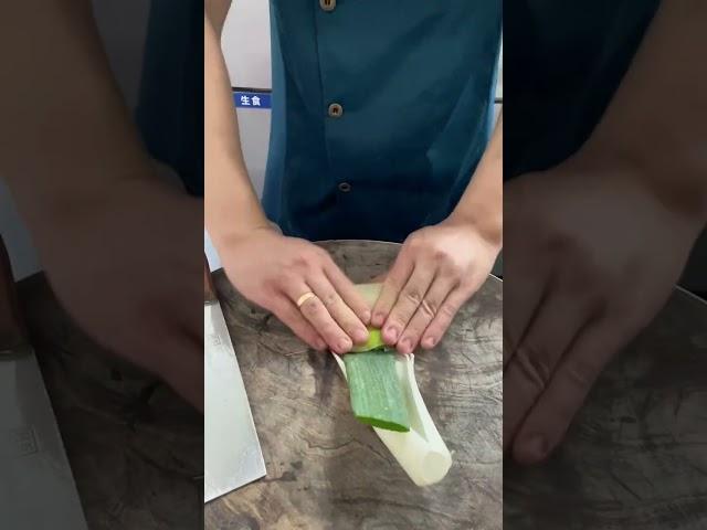 #Creative Garlic Make Carving Cutting design Skills#Vegetable Cutting design Skills #Knife skills#