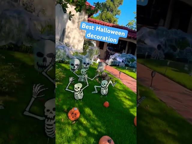 The best Halloween decoration #halowen #california #beverlyhills #hollywood #kimi #axel #duo #tiktok